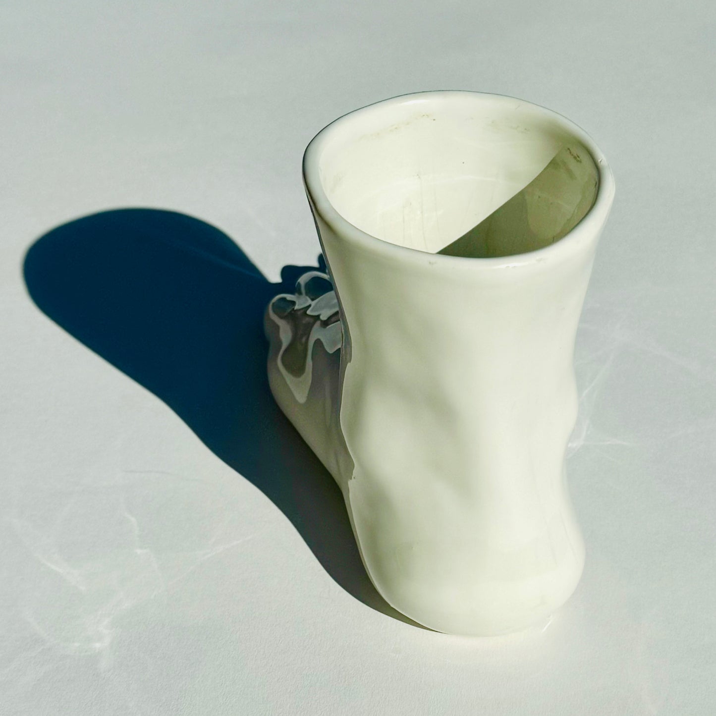 Vintage Raymor Trompe L'oeil Foot Vase 1960s