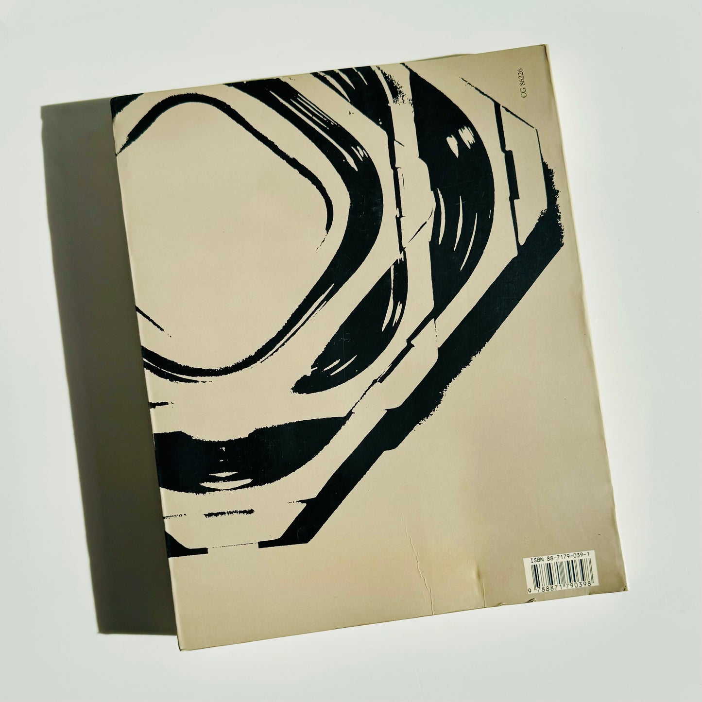 Design: Roberto Sambonet Softback 1993