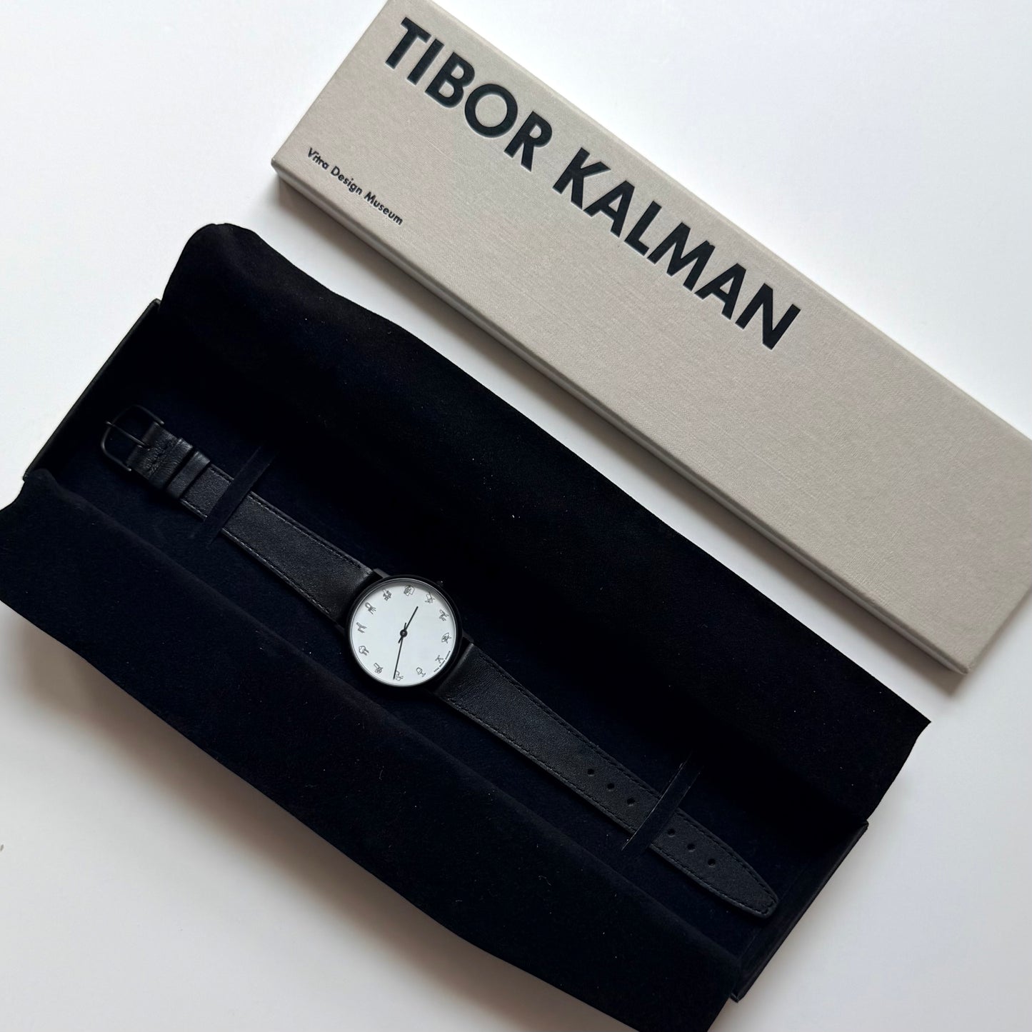 Deadstock Tibor Kalman 'Chair Watch' 1998 / 2001