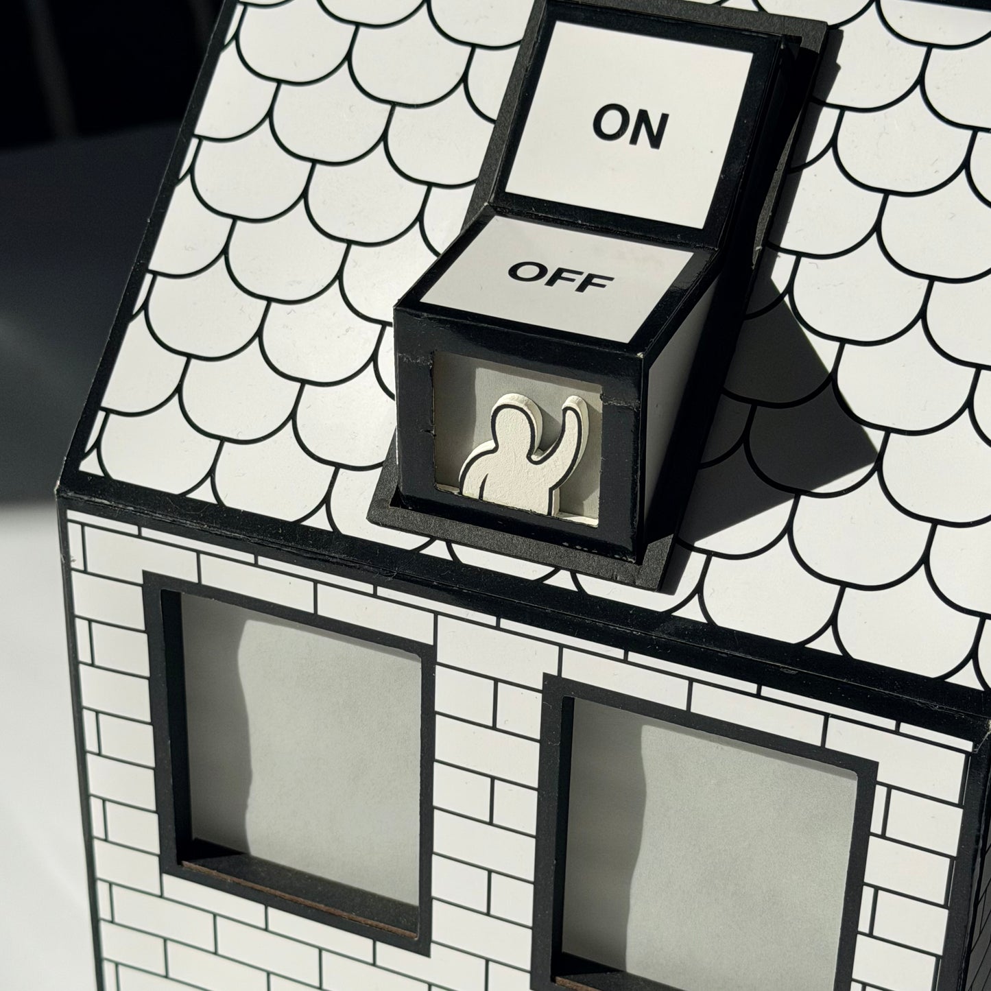 Tomas Schats 'On-Off Lamp' Seletti 2023