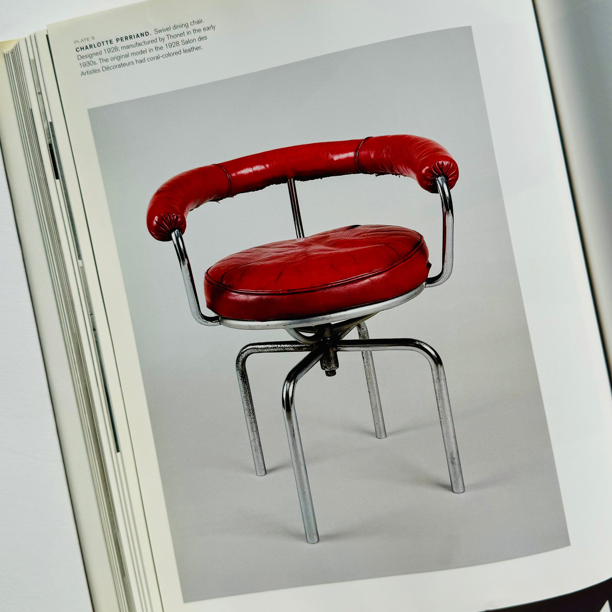 書 CHARLOTTE PERRIAND Charlotte Perriand | Park Books