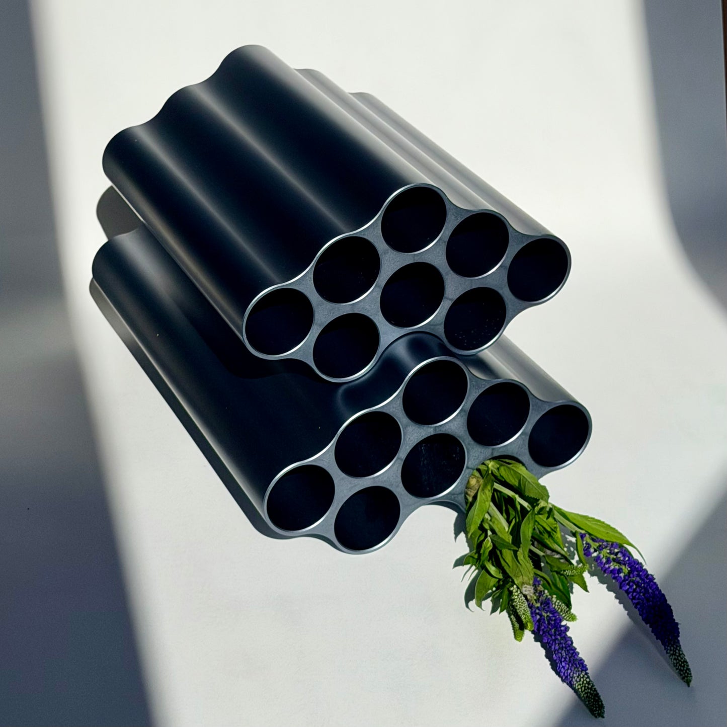 Ronan and Erwan Bouroullec 'Nuage' Vases / Vitra 2016