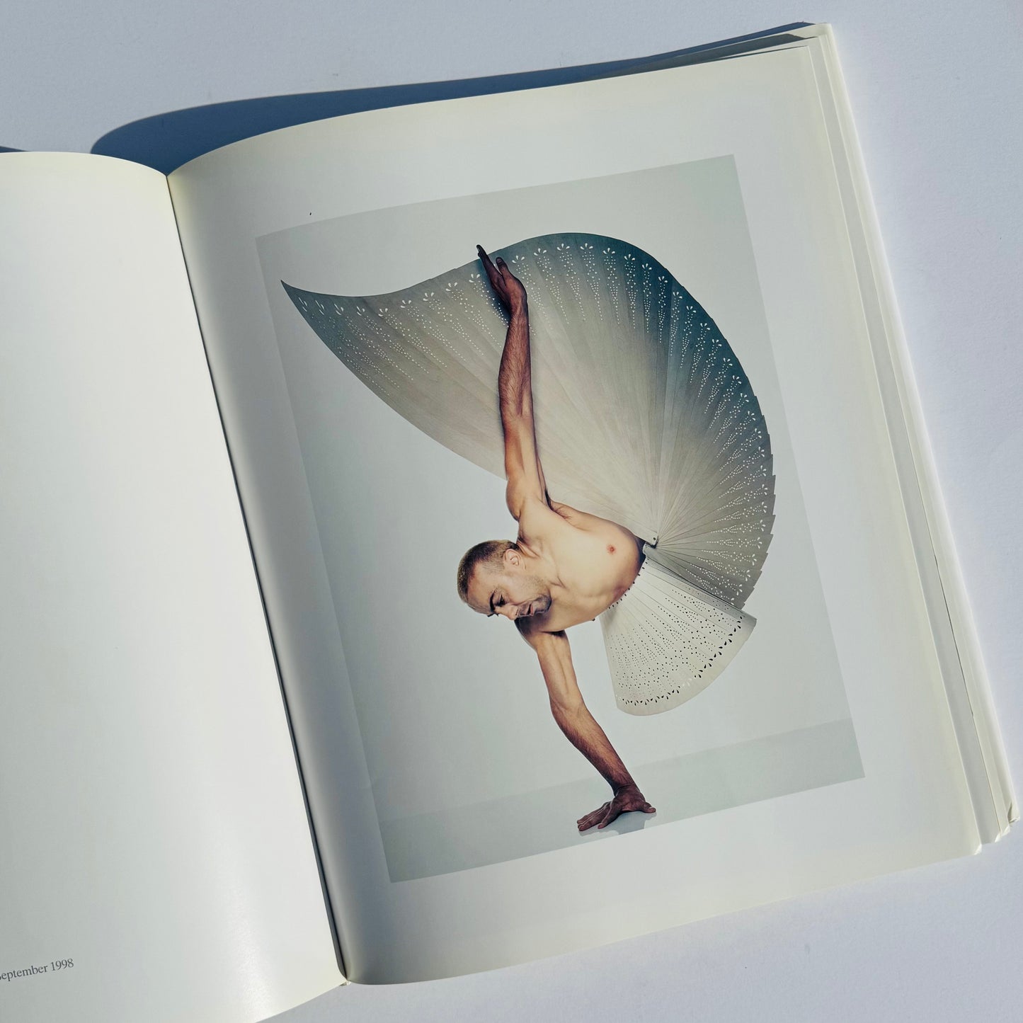 Nick Knight アートブック Nick Knight Hardback Monograph 1st ed. 2009 – ODD EYE