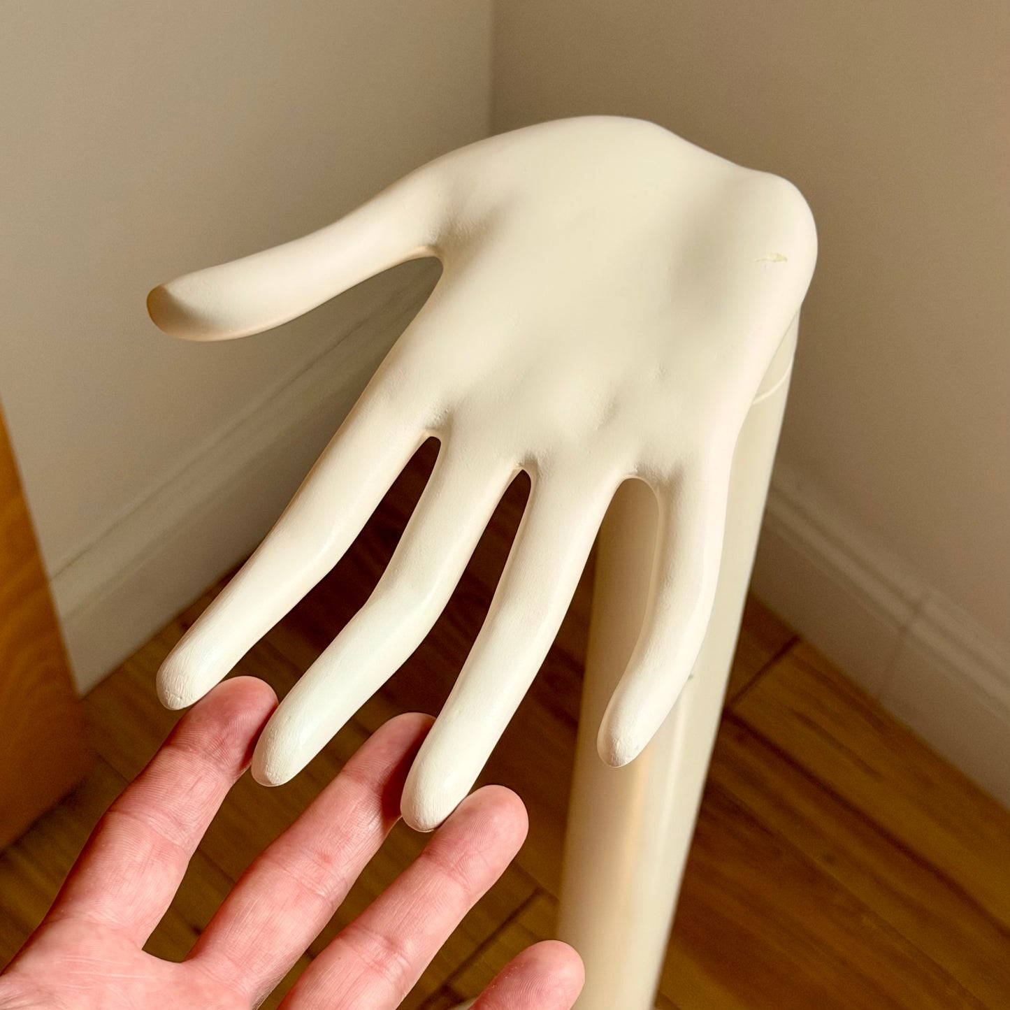 Vintage Hand Valet Circa 1970s