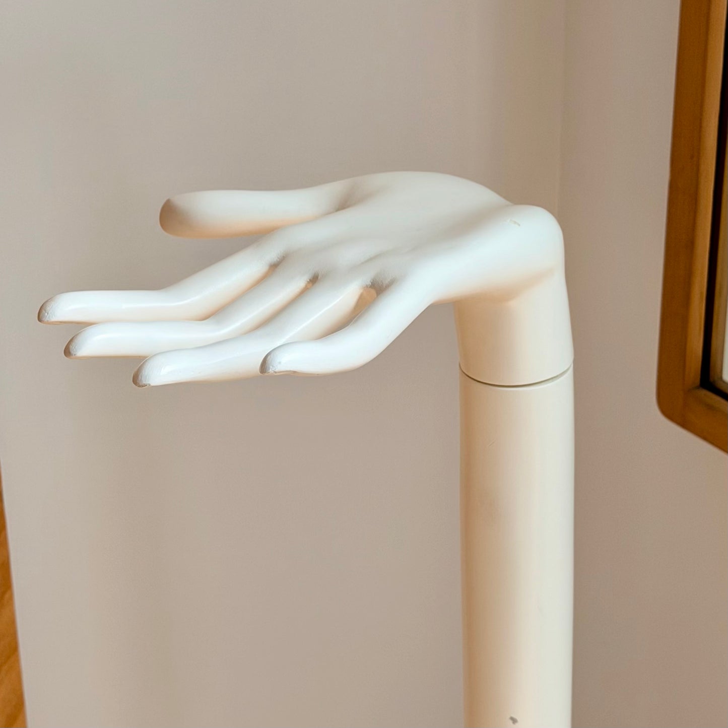 Vintage Hand Valet Circa 1970s