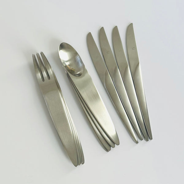 Deadstock Nedda El-Asmar 'Appetize' 12 Piece Lunch Size Flatware 2006