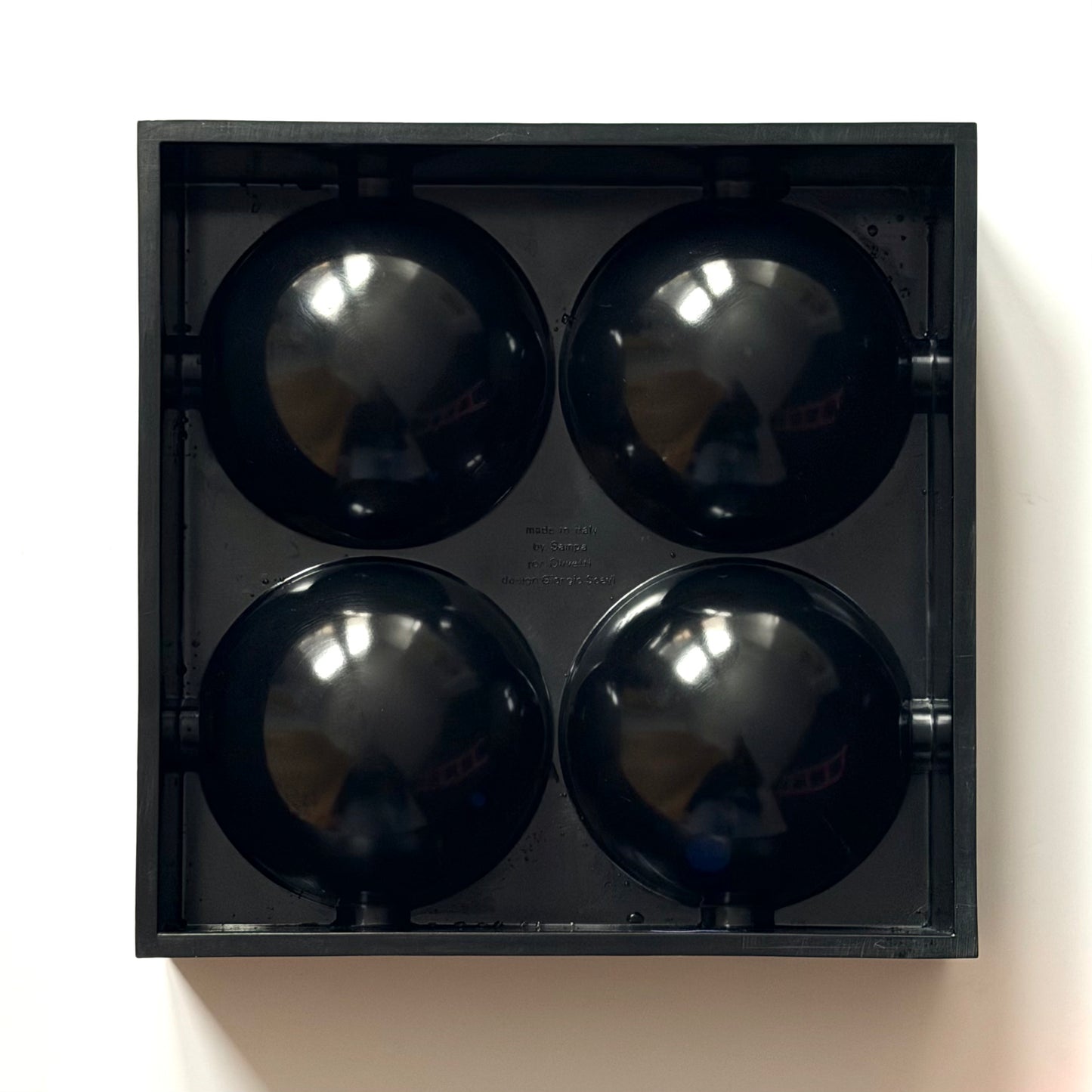 Vintage Giorgio Soavi Space Age Ashtray / Olivetti 1965