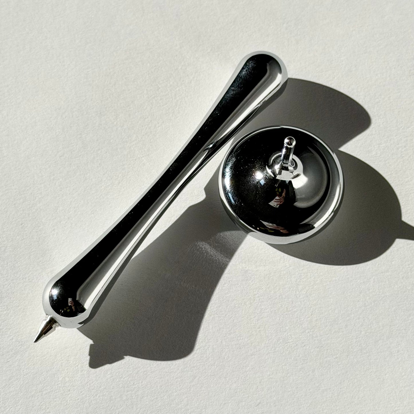 Deadstock Bone Float by Zero Japan Pen 2002