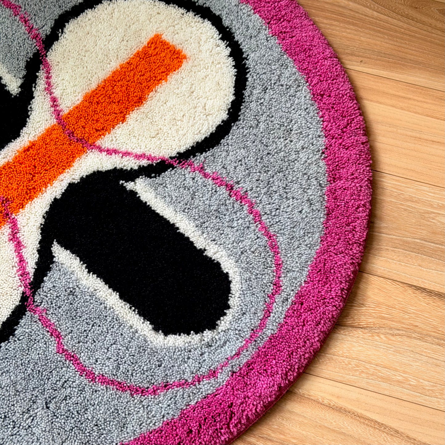 Karim Rashid Digilove Round Rug 2015