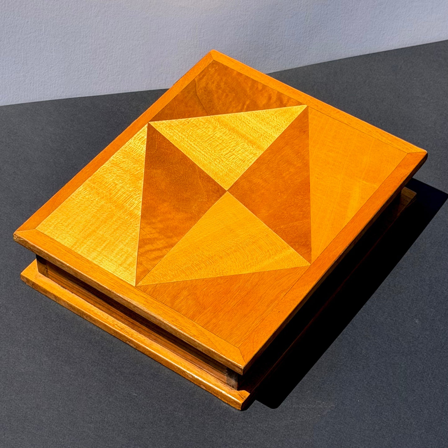 Vintage Modernist Marquetry Wood Box 1940/50s